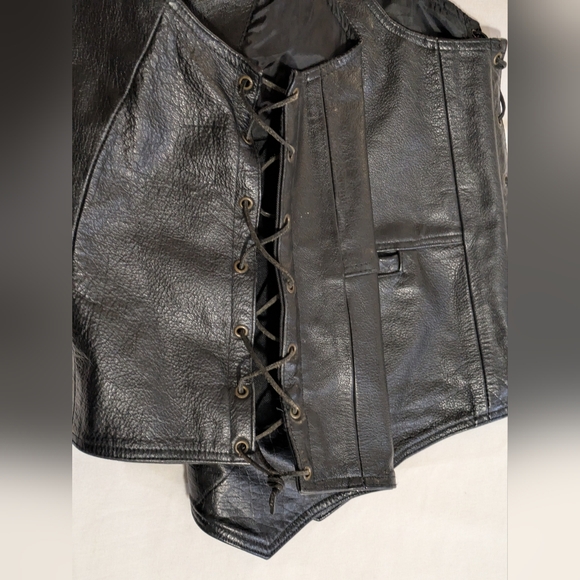 Vance Leathers Size Lg Black Leather Motorcycle Vest Lace Up Sides Snap Biker - Picture 7 of 12